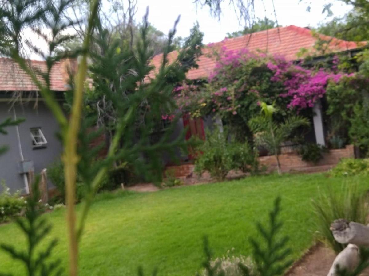 Royal Karoo Cottage Unit 1 Beaufort West Exterior photo